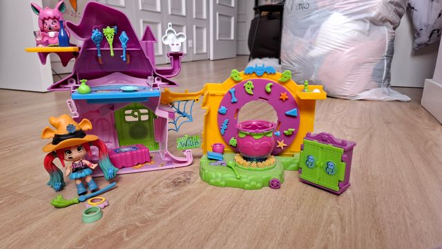 PINYPON CASA ENCANTADA DE LAS BRUJITAS