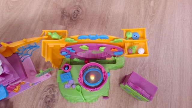 PINYPON CASA ENCANTADA DE LAS BRUJITAS