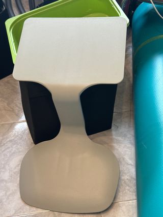 25 nuove sedie ergonomiche di colore grigio