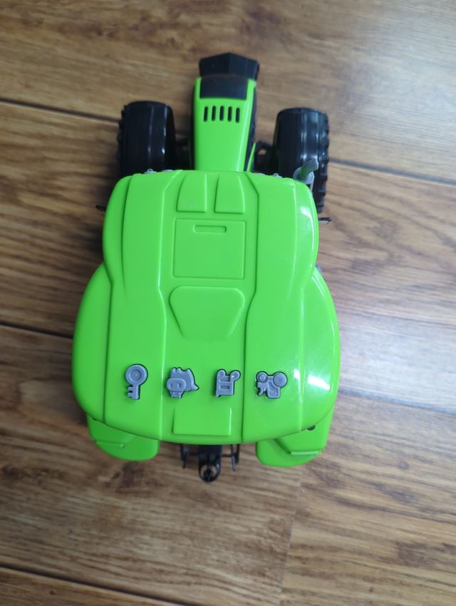 Tractor Juguete Verde