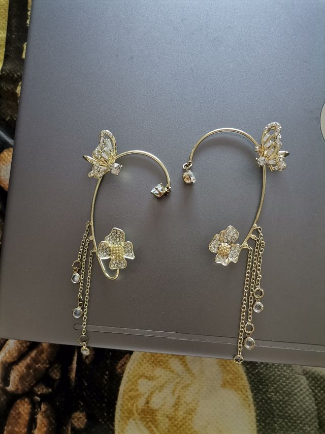 Orecchini decorativi farfalle e fiori