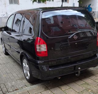 Opel Zafira 2004
