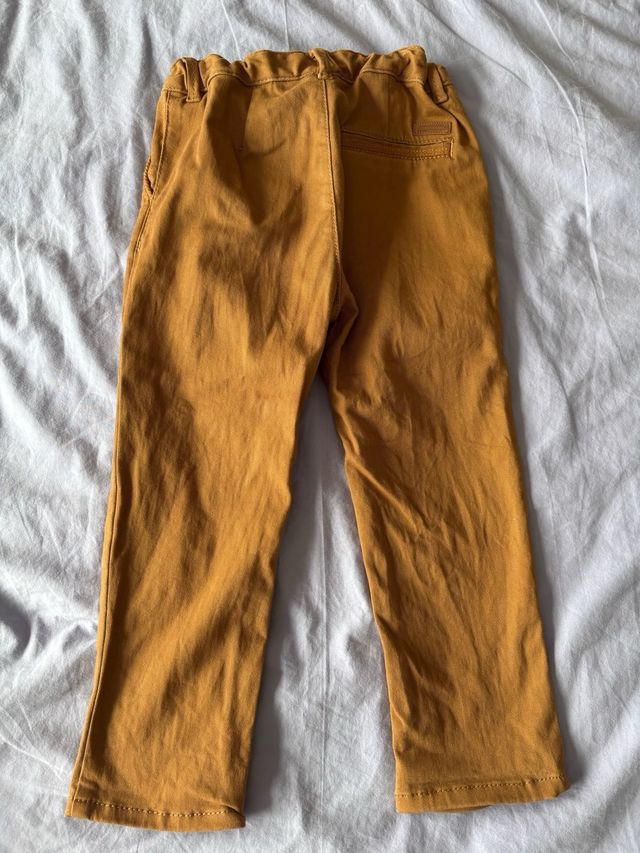 Pantalón niño chinos 3 años