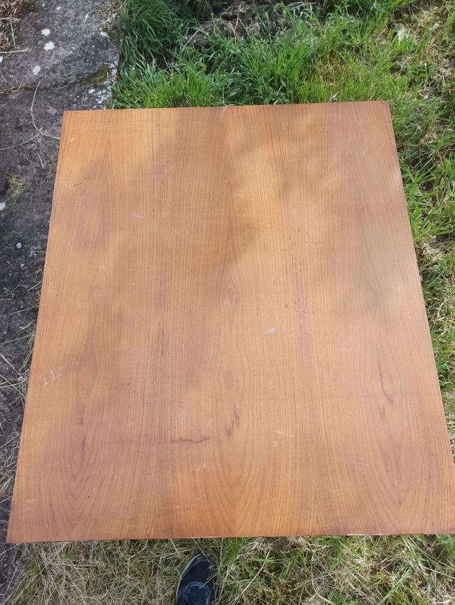 Mesa Retro de Salón 