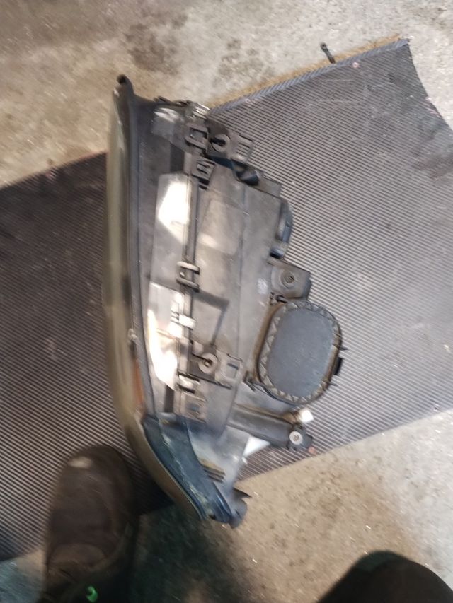 Faros BMW E46 Coupé (restyling)