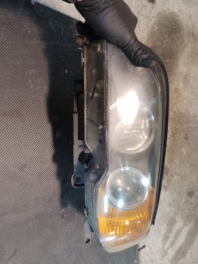 Faros BMW E46 Coupé (restyling)