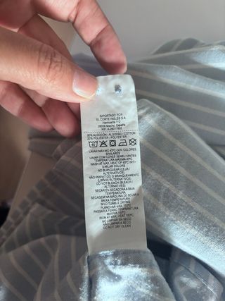 Camisa de rayas con coderas