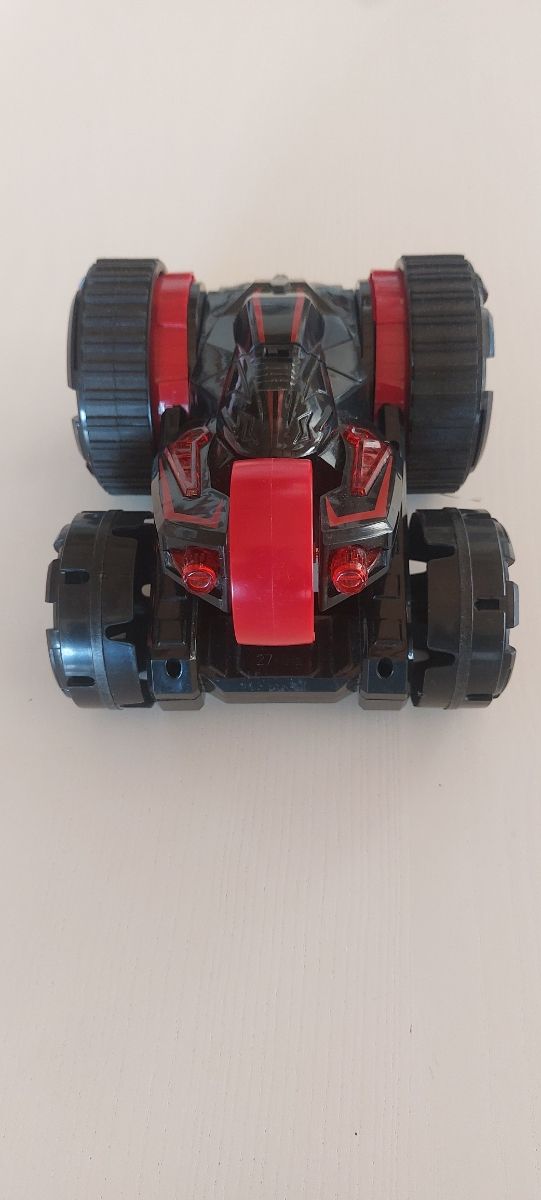 Coche teledirigido todoterreno