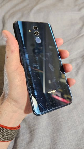 Teléfono Huawei Mate 20 Lite + funda