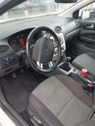 Ford Focus 2010
