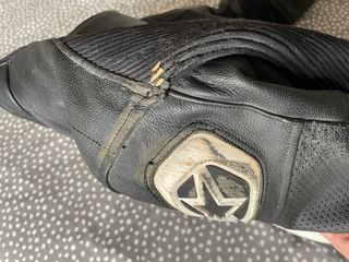 Mono Alpinestars cuero 2 piezas