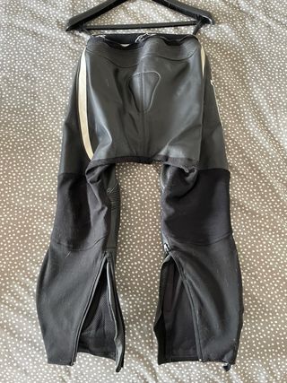Mono Alpinestars cuero 2 piezas