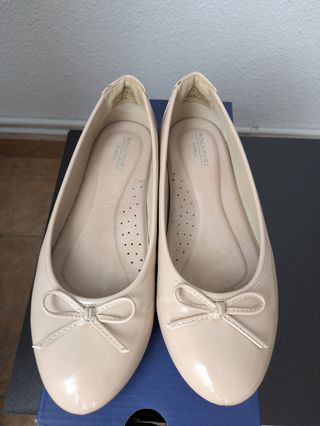 Zapato tipo bailarina ergonómico / nude