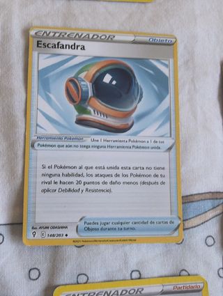 10 cartas Pokémon: Entrenador y 1 Energía