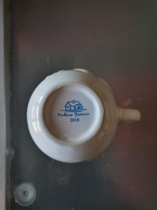 Tazzetta bianca e blu mulino bianco