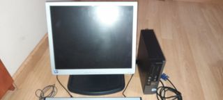 Dell Optiplex 780 + monitore + tastiera