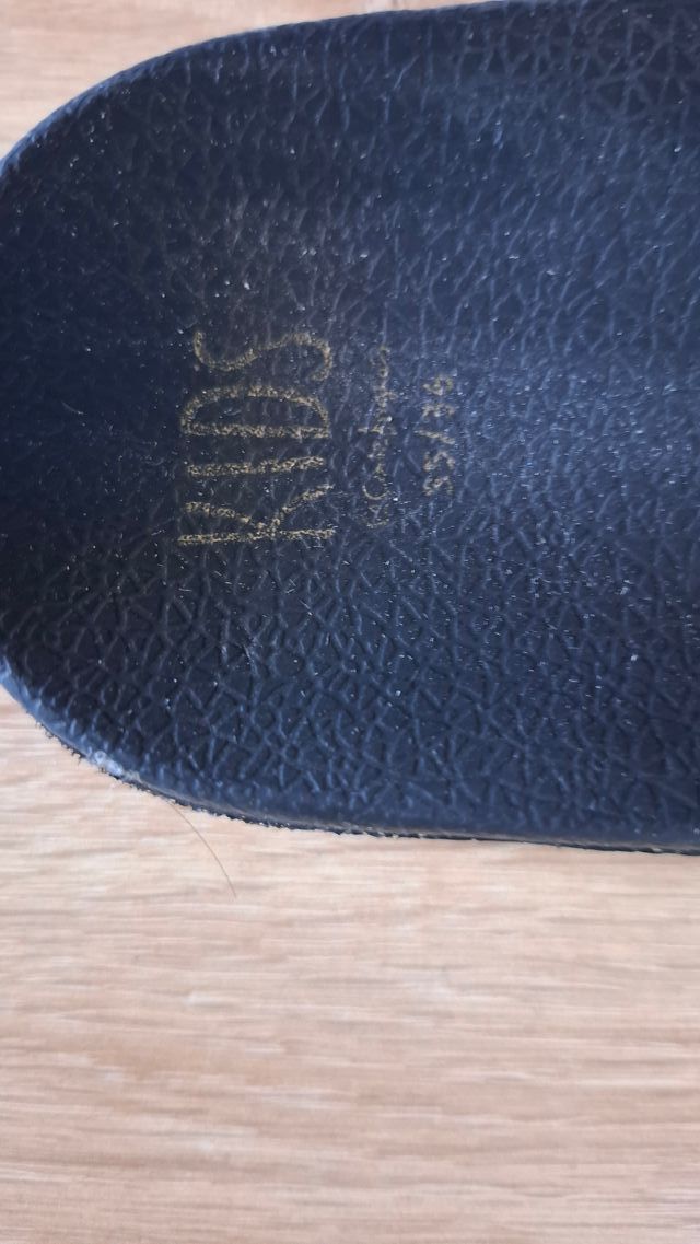 Chanclas leopardo Talla 35/36 como nuevas.