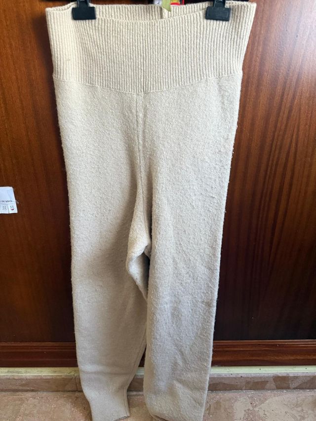Pantalones Zara beige Talla M