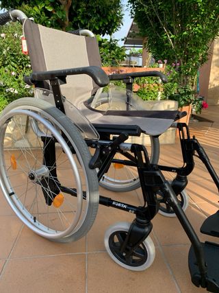 Silla de ruedas aluminio forta ruedas extraíbles