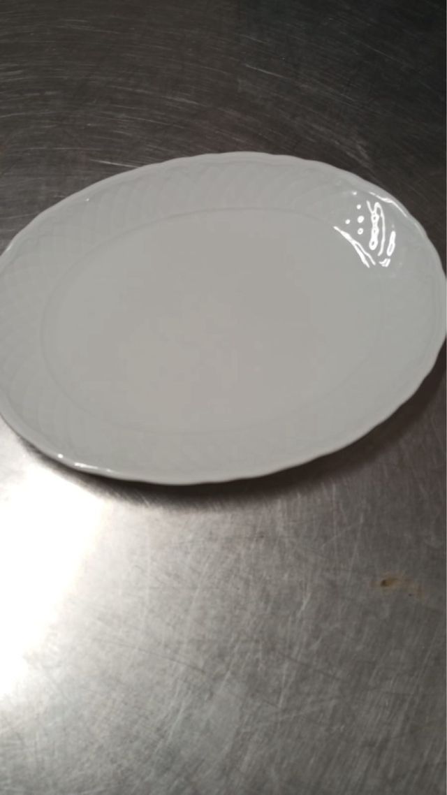 Bandejas blancas
largo 12 cm, ancho 9,5 cm