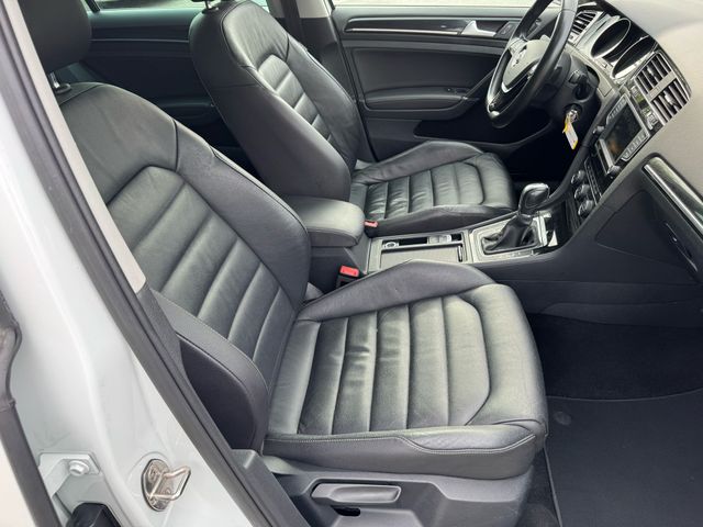 Volkswagen Golf R-LINE TDI 150CV
