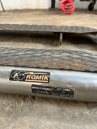 Estriberas Romik 4x4 - Galloper