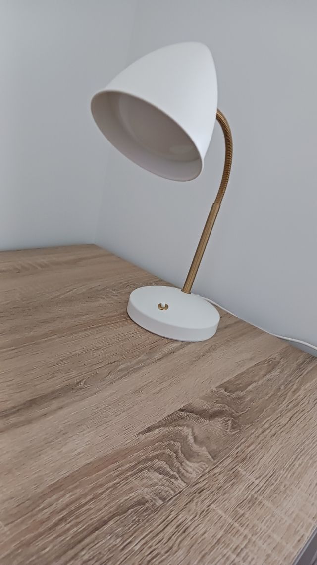 Lampara de mesa Kenay