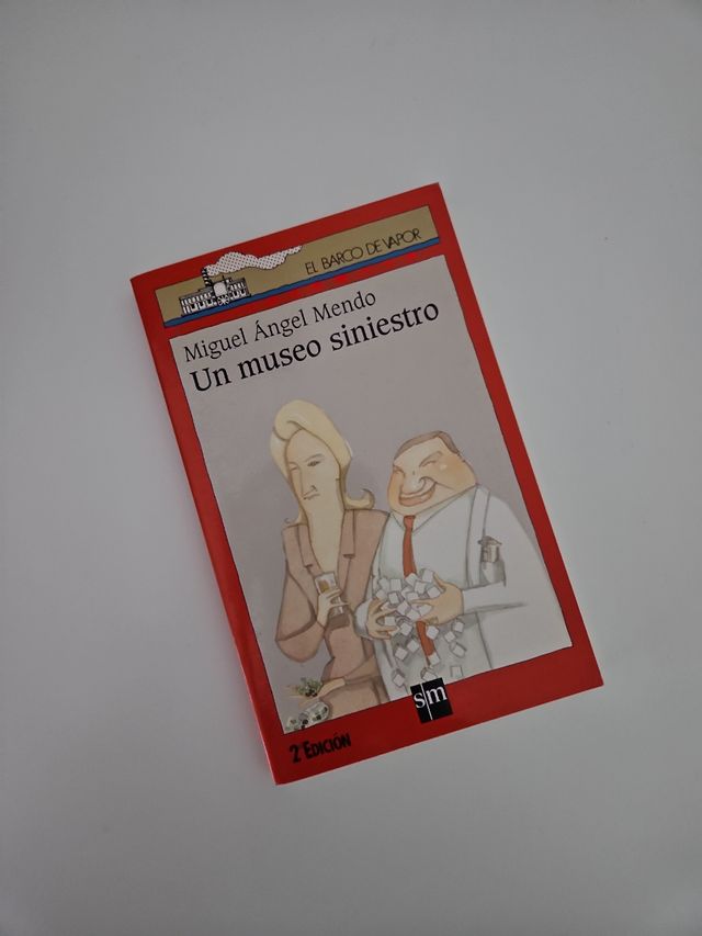 Un Museo Siniestro (Coleccion El Barco de Vapor)