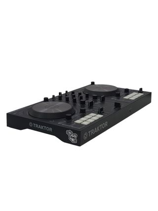 Native Instruments Traktor Kontrol S2 MK3 