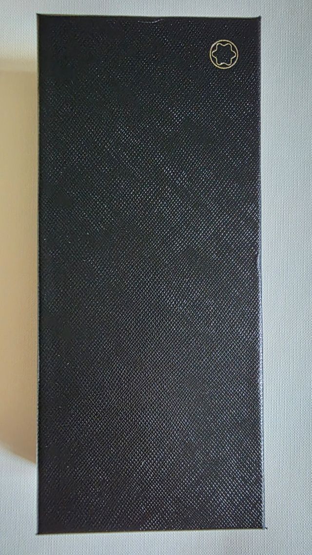 Funda Montblanc Sartorial azul nueva