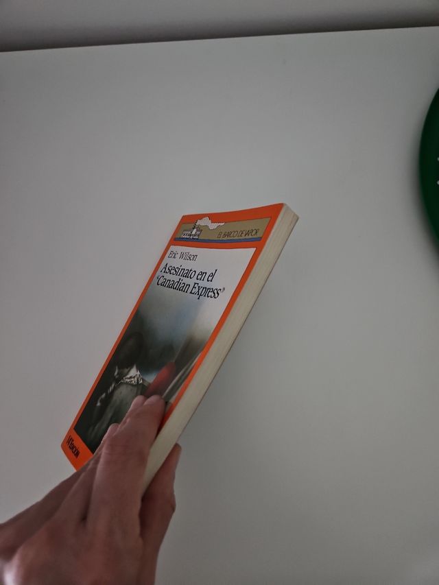 Asesinato en el Canadian Express (El barco de v...