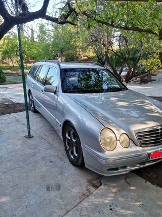 Mercedes-Benz Clase E 2003