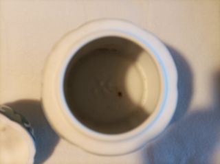 Vaso ceramica orientale con coperchio