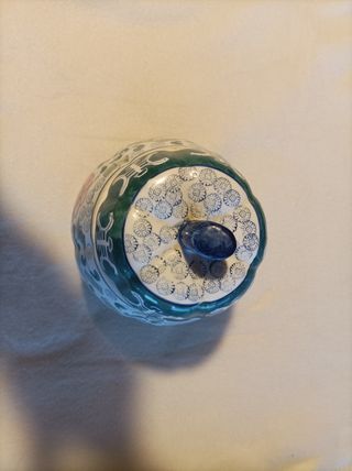 Vaso ceramica orientale con coperchio