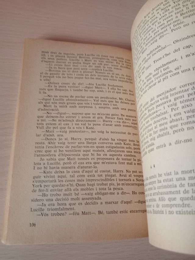 Novel·la policíaca "Joc de testimonis".