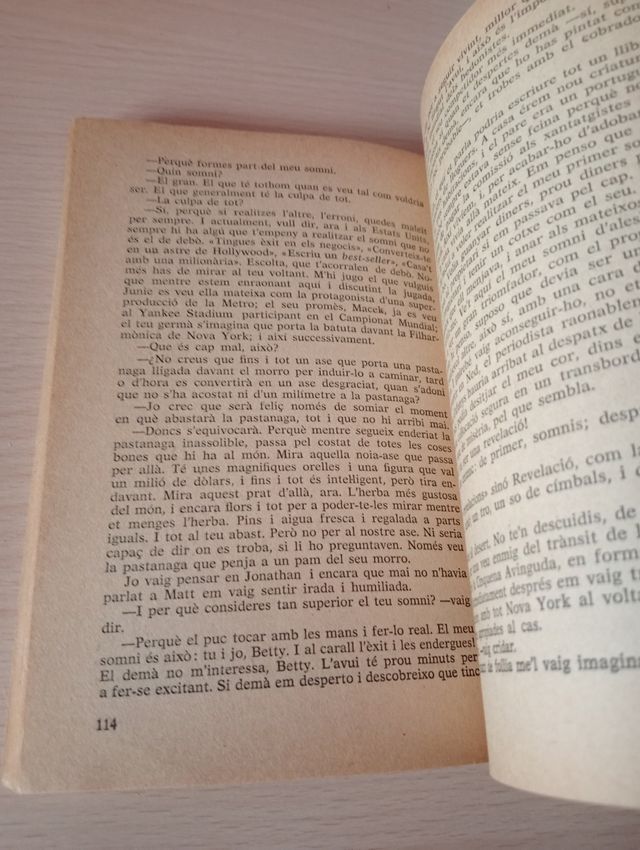 Novel·la policíaca "Joc de testimonis".