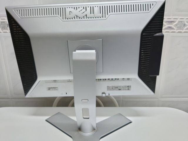 ¡ ÚLTIMOS DÍAS! Monitor DELL 2407WFP