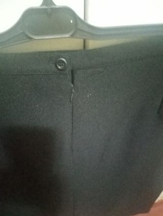 Falda clásica talla 58 negra