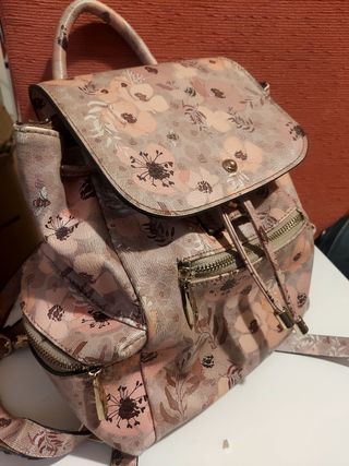 Mochila floral rosa doble cierre