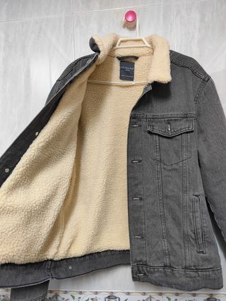 Cazadora vaquera Primark gris