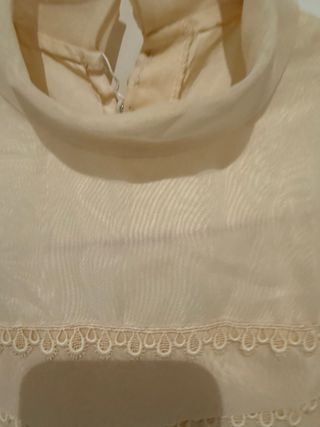 Vestido de comunion antiguo
una joya 