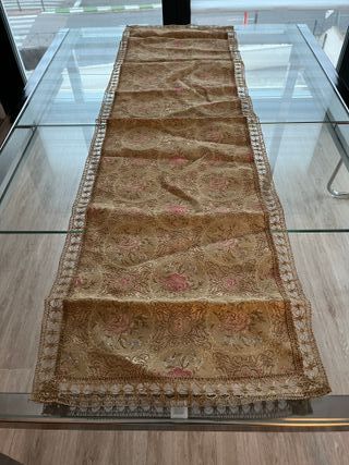 Camino de mesa Vintage 140x38 cm.