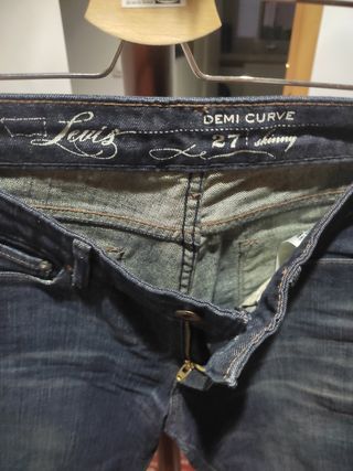 Pantalón Levis san francisco, talla 27 América 