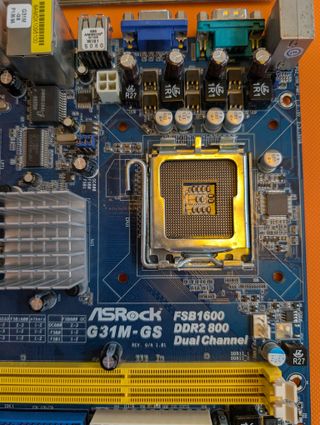 placa base socket 775 - asrock G31M-GS