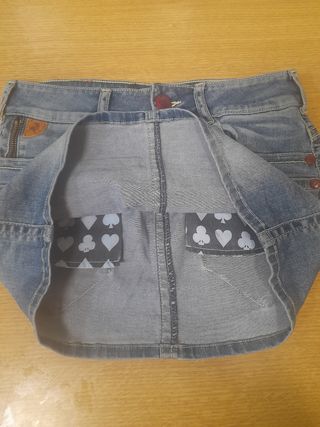 Mini falda vaquera corta S Lois bordados
