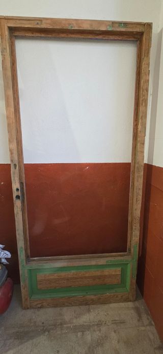 Puerta de madera