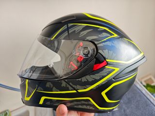 Casco AGV