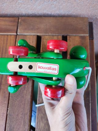 Grillo giocattolo vintage kouvalias