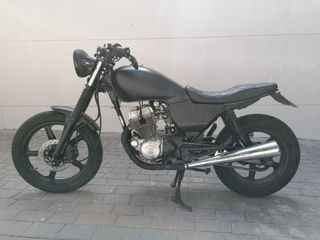 Honda CB250 Brat Style Custom