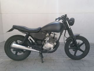 Honda CB250 Brat Style Custom